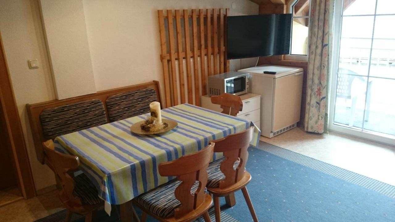 Apartbabsi Kappl  Camera foto